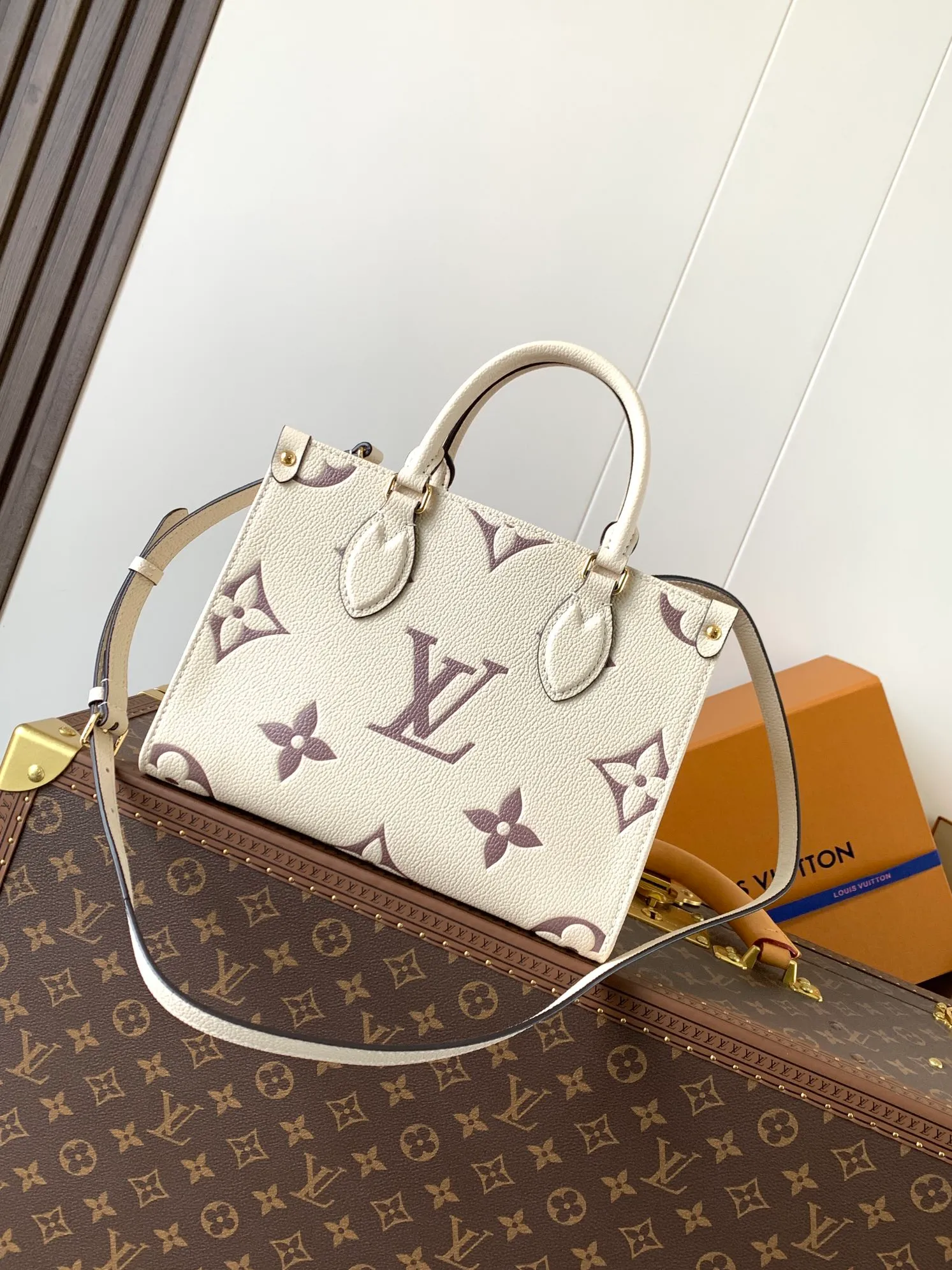 All Categories Official Website "Brand Women's Bags" Women's Bags 💙 LV 2026 New LV Crossbody Bag