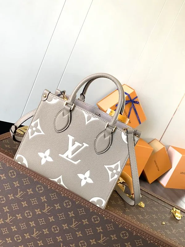 All Categories Official Website "Brand Women's Bags" Women's Bags 💙 LV 2026 New LV Crossbody Bag