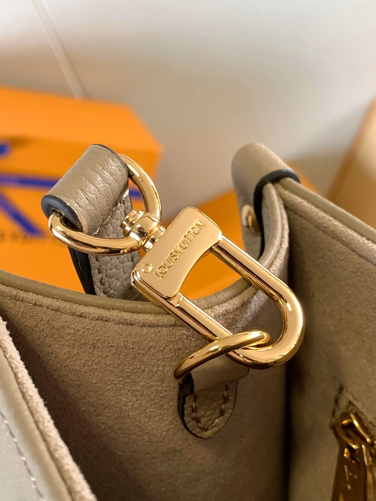 All Categories Official Website "Brand Women's Bags" Women's Bags 💙 LV 2026 New LV Crossbody Bag