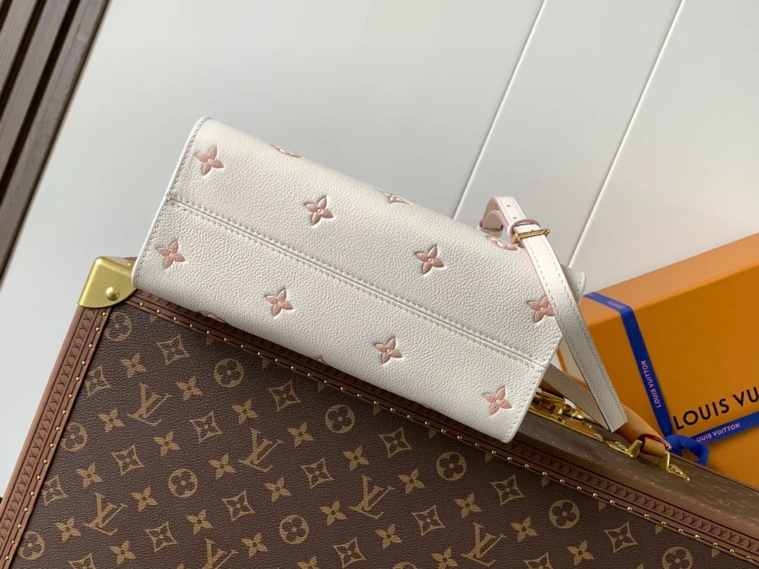 All Categories Official Website "Brand Women's Bags" Women's Bags 💙 LV 2025 New LV Crossbody Bag