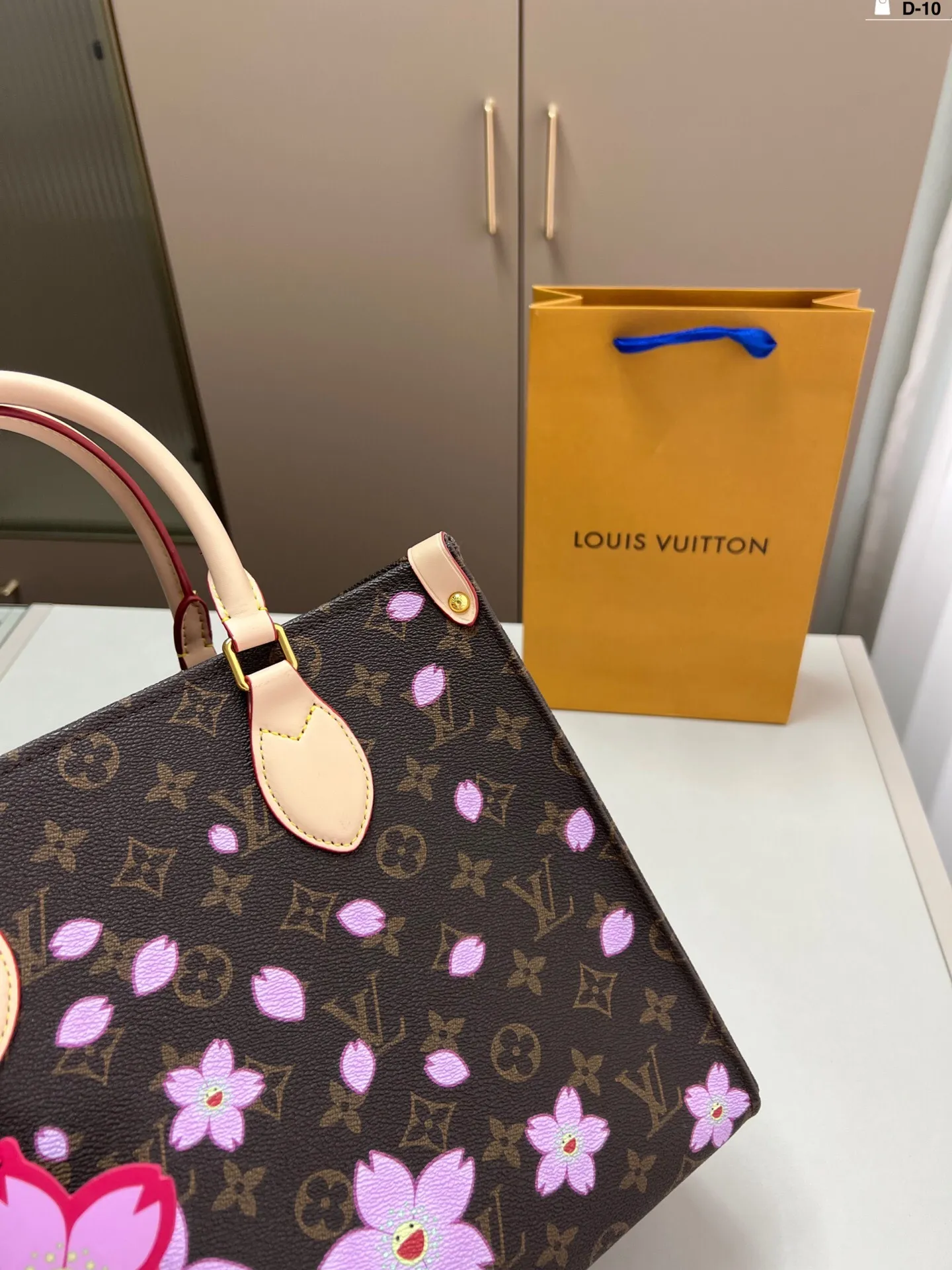 All Categories Official Website "Brand Women's Bags" Women's Bags 💙 LV 2025 New LV Handbags