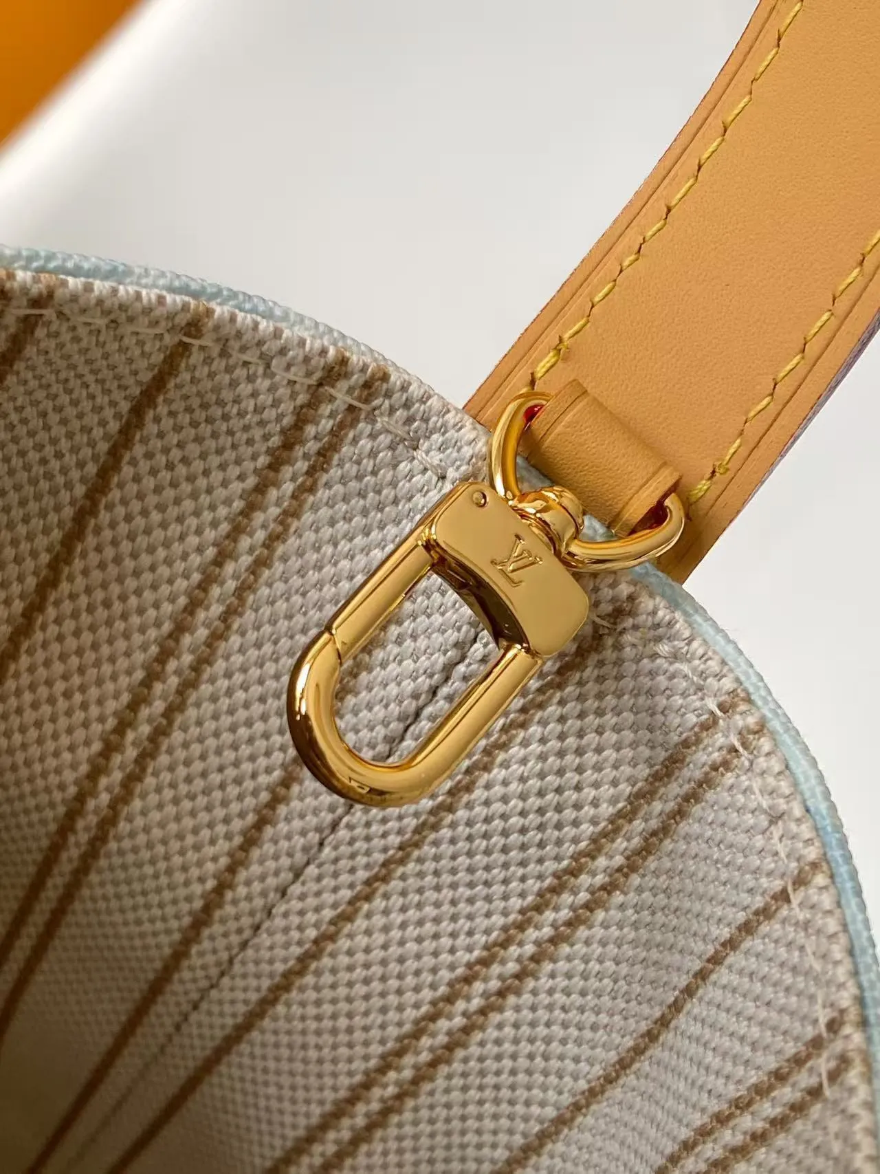 All Categories Official Website "Brand Women's Bags" Women's Bags 💙 LV 2026 New LV Bucket Bag
