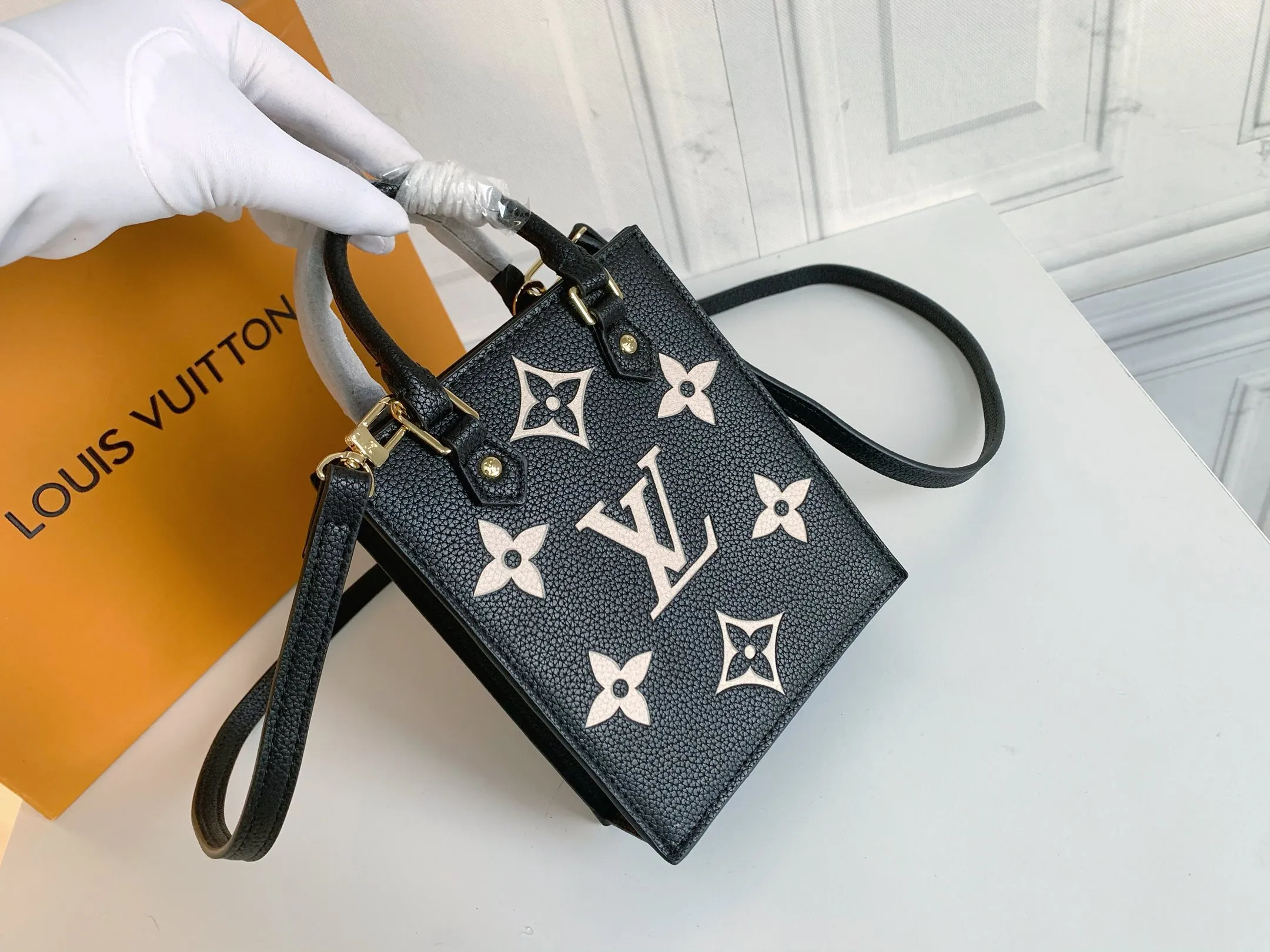 All Categories Official Website "Brand Women's Bags" Women's Bags 💙 LV 2026 New LV Handbags