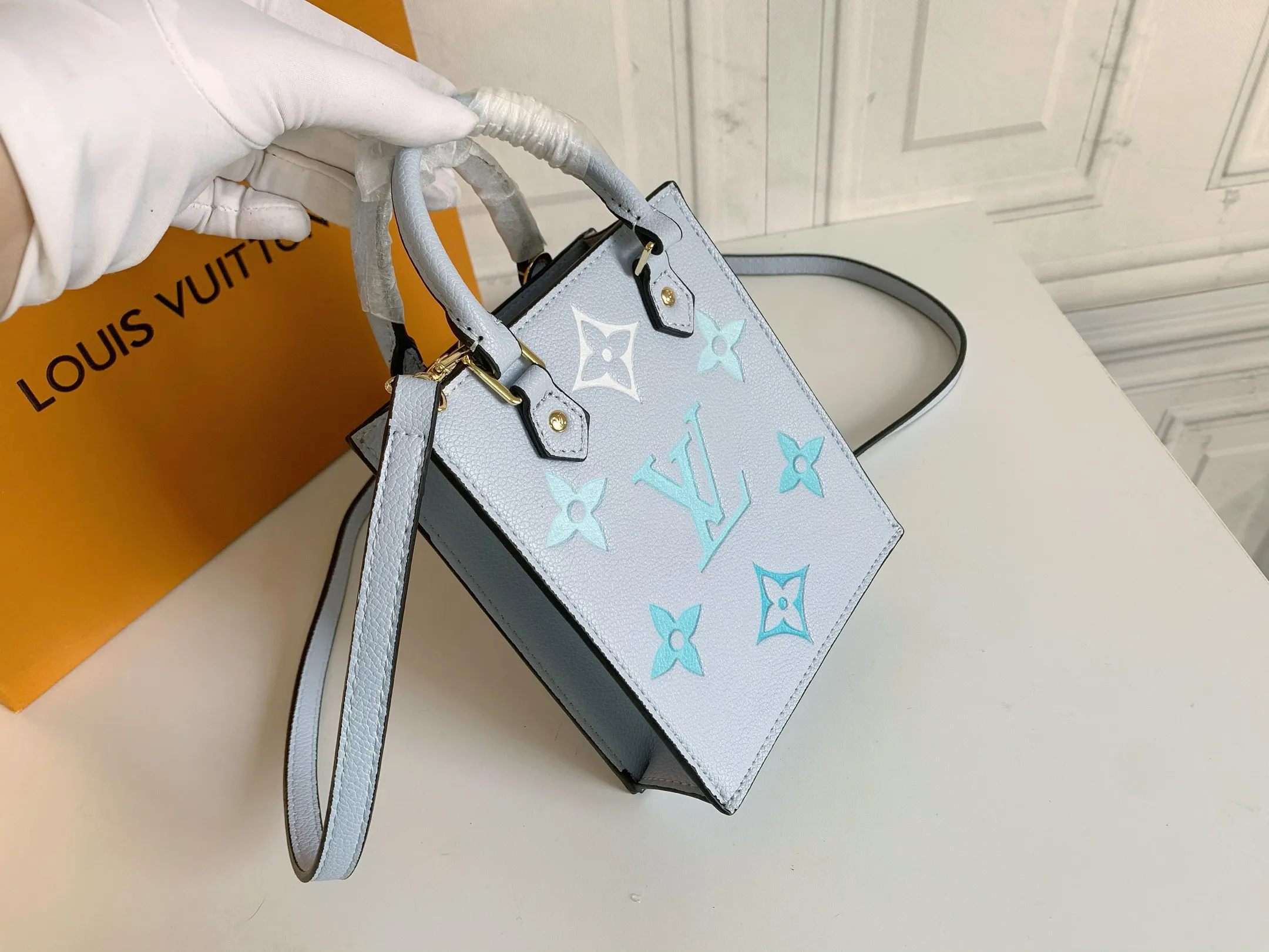 All Categories Official Website "Brand Women's Bags" Women's Bags 💙 LV 2026 New LV Handbags
