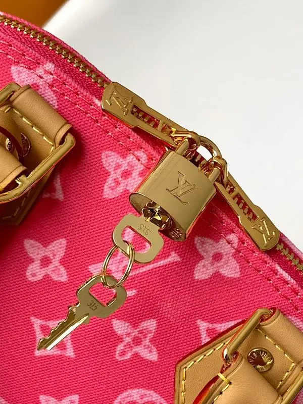 All Categories Official Website "Brand Women's Bags" Women's Bags 💙 LV 2026 New LV Crossbody Bag