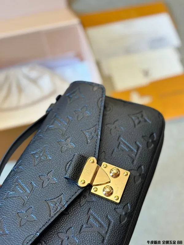 All Categories Official Website "Brand Women's Bags" Women's Bags 💙 LV 2024 Official Website New LV Crossbody Bags
