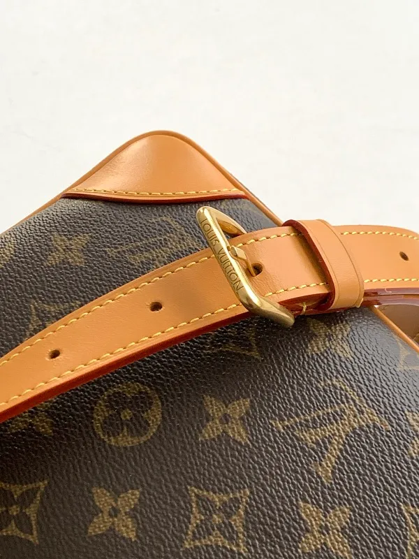 All Categories Official Website "Brand Women's Bags" Women's Bags 💙 LV 2026 New LV Crossbody Bag