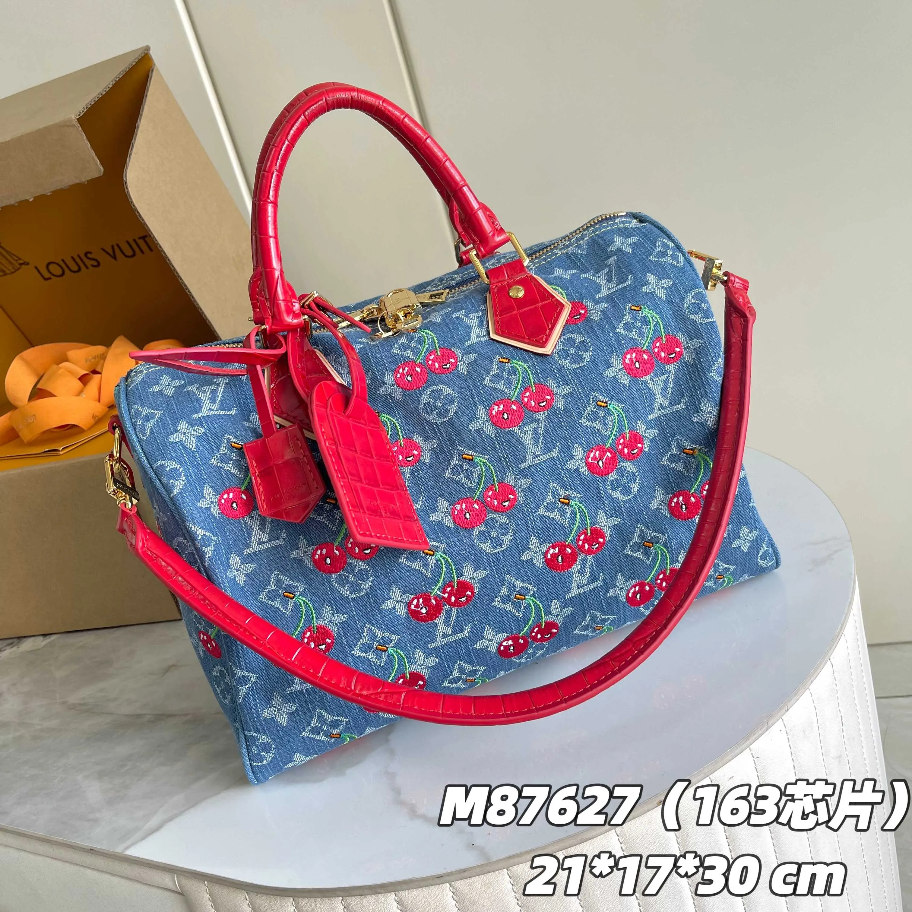 All Categories Official Website "Brand Women's Bags" Women's Bags 💙 LV LV 2026 New Handheld Shoulder Bag