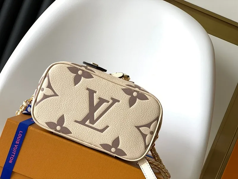 All Categories Official Website "Brand Women's Bags" Women's Bags 💙 LV 2025 New LV Crossbody Bag