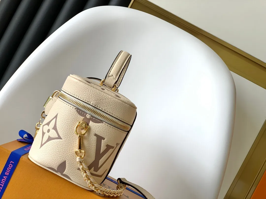 All Categories Official Website "Brand Women's Bags" Women's Bags 💙 LV 2025 New LV Crossbody Bag