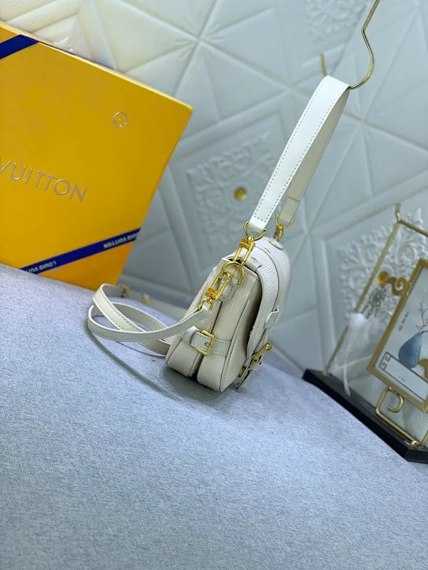 All Categories Official Website "Brand Women's Bags" Women's Bags 💙 LV 2024 New LV Crossbody Bag