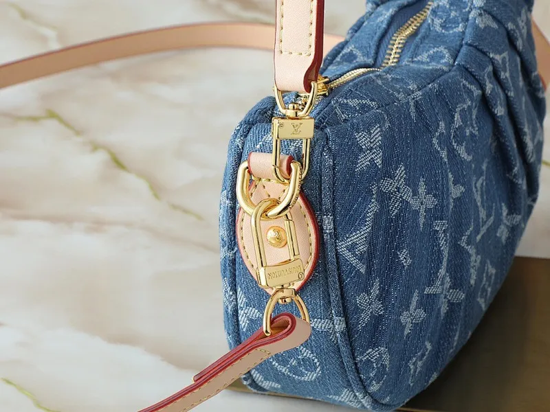 All Categories Official Website "Brand Women's Bags" Women's Bags 💙 LV 2025 New LV Crossbody Bag