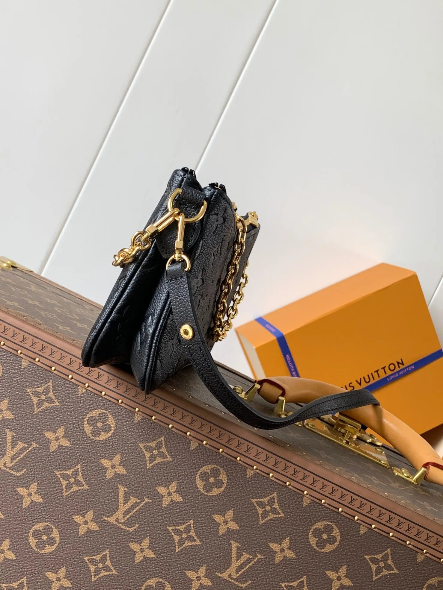 All Categories Official Website "Brand Women's Bags" Women's Bags 💙 LV 2025 New LV Crossbody Bag
