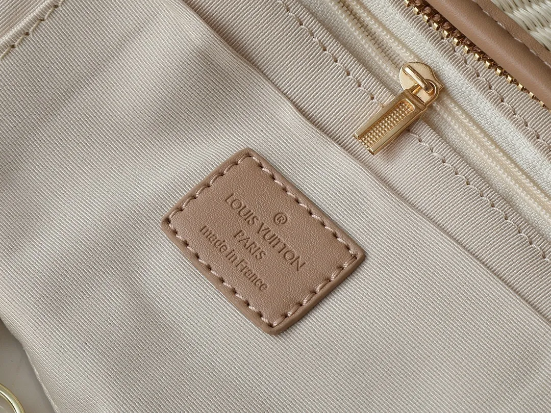 All Categories Official Website "Brand Women's Bags" Women's Bags 💙 LV 2025 New LV Crossbody Bag