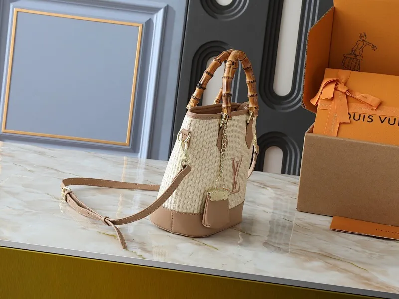 All Categories Official Website "Brand Women's Bags" Women's Bags 💙 LV 2025 New LV Crossbody Bag