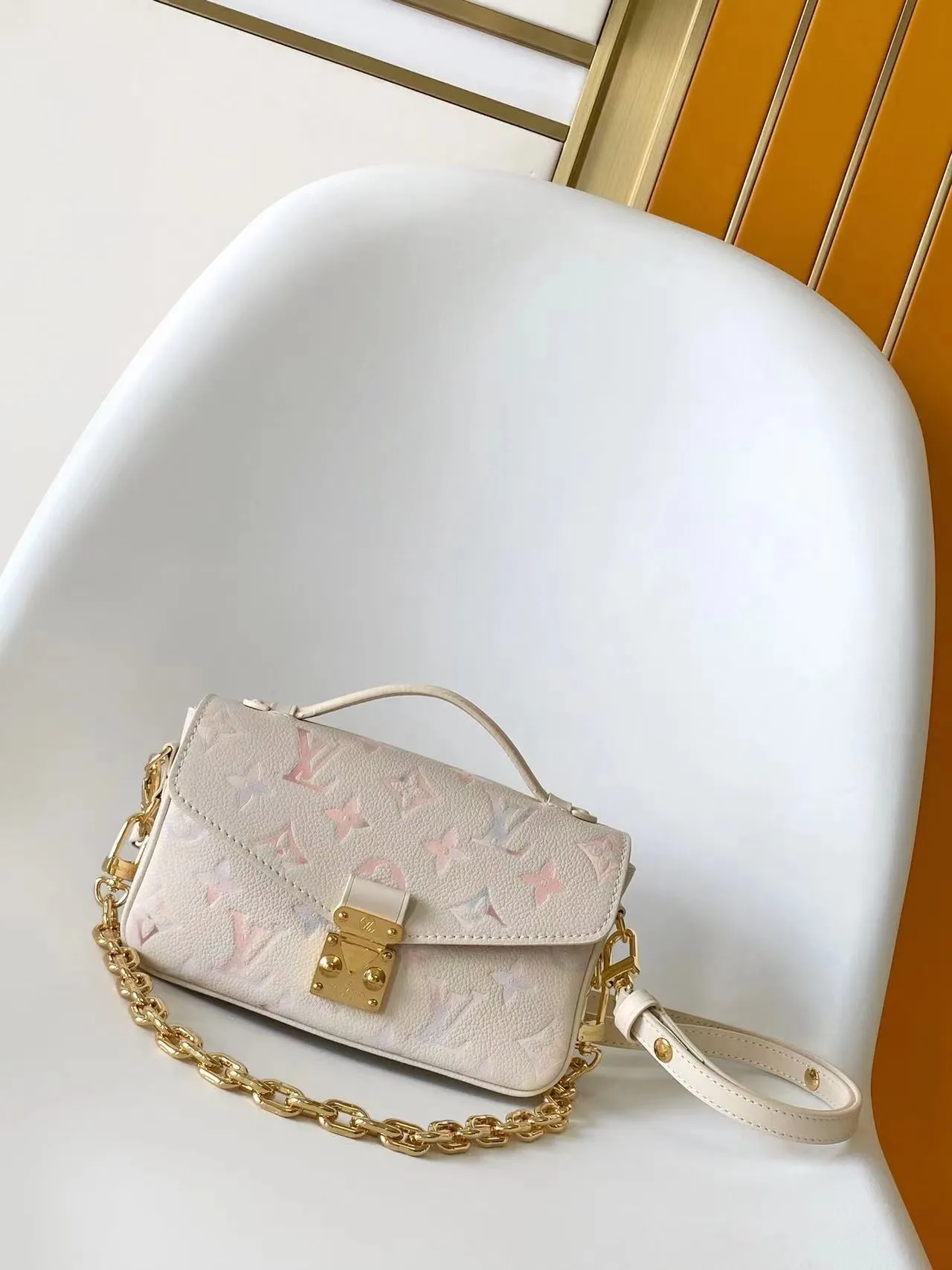 All Categories Official Website "Brand Women's Bags" Women's Bags 💙 LV 2026 New LV Crossbody Bag