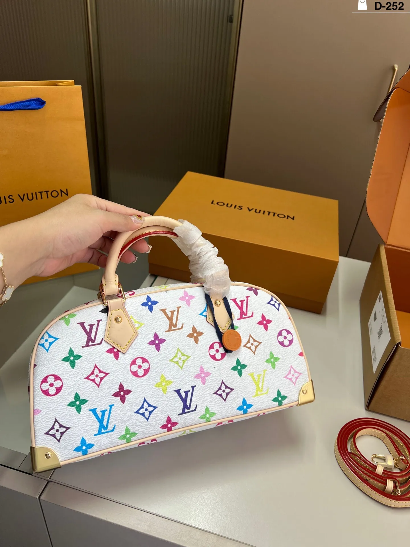 All Categories Official Website "Brand Women's Bags" Women's Bags 💙 LV 2025 New LV Handbags