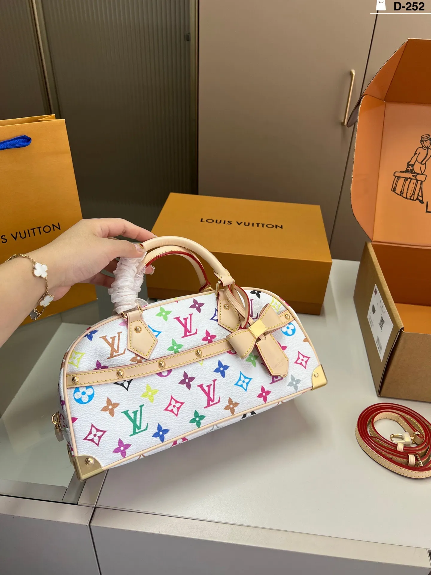 All Categories Official Website "Brand Women's Bags" Women's Bags 💙 LV 2025 New LV Handbags