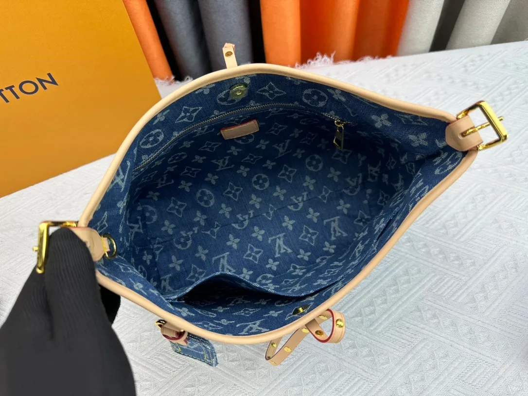 All Categories Official Website "Brand Women's Bags" Women's Bags 💙 LV 2024 Official Website New LV Crossbody Bags
