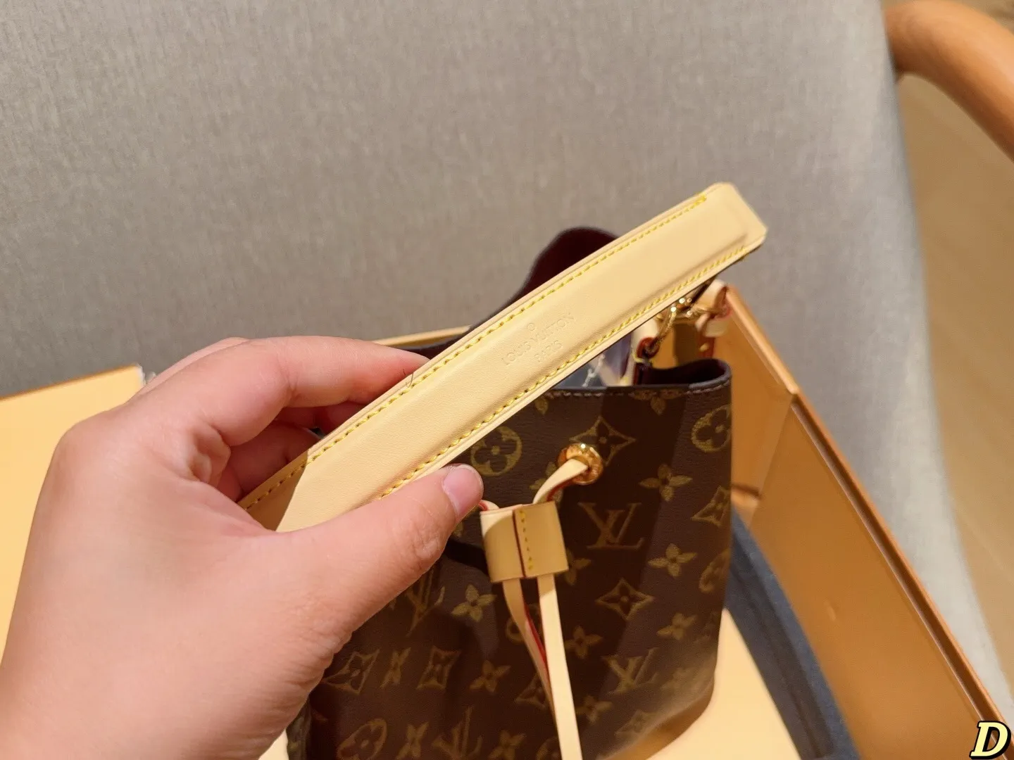 All Categories Official Website "Brand Women's Bags" Women's Bags 💙 LV 2025 New LV Set Neonoe Champagne Bucket Bag