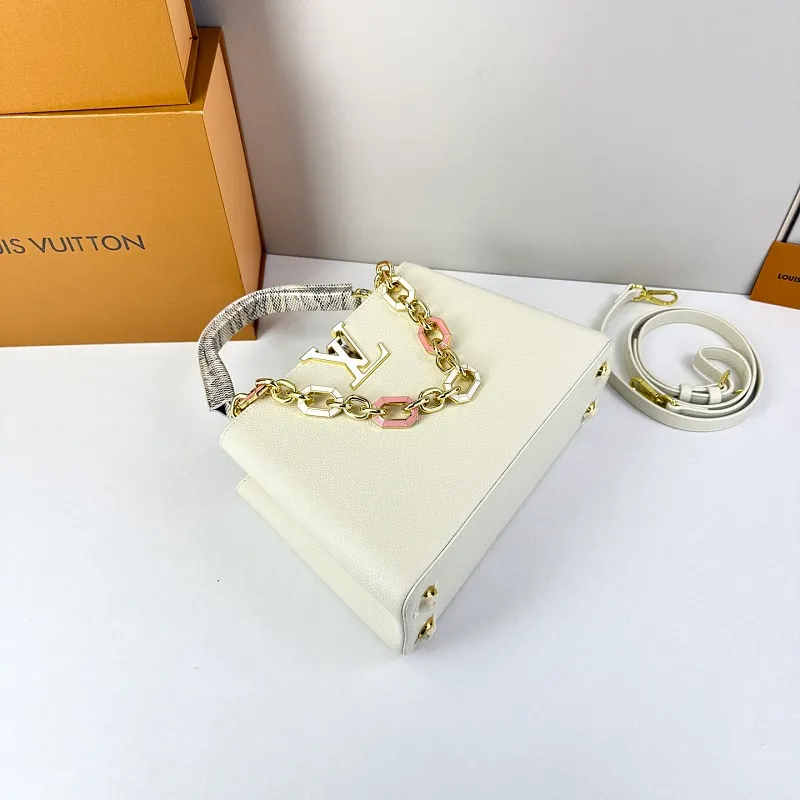 All Categories Official Website "Brand Women's Bags" Women's Bags 💙 LV LV 2026 New Crossbody Shoulder Bag
