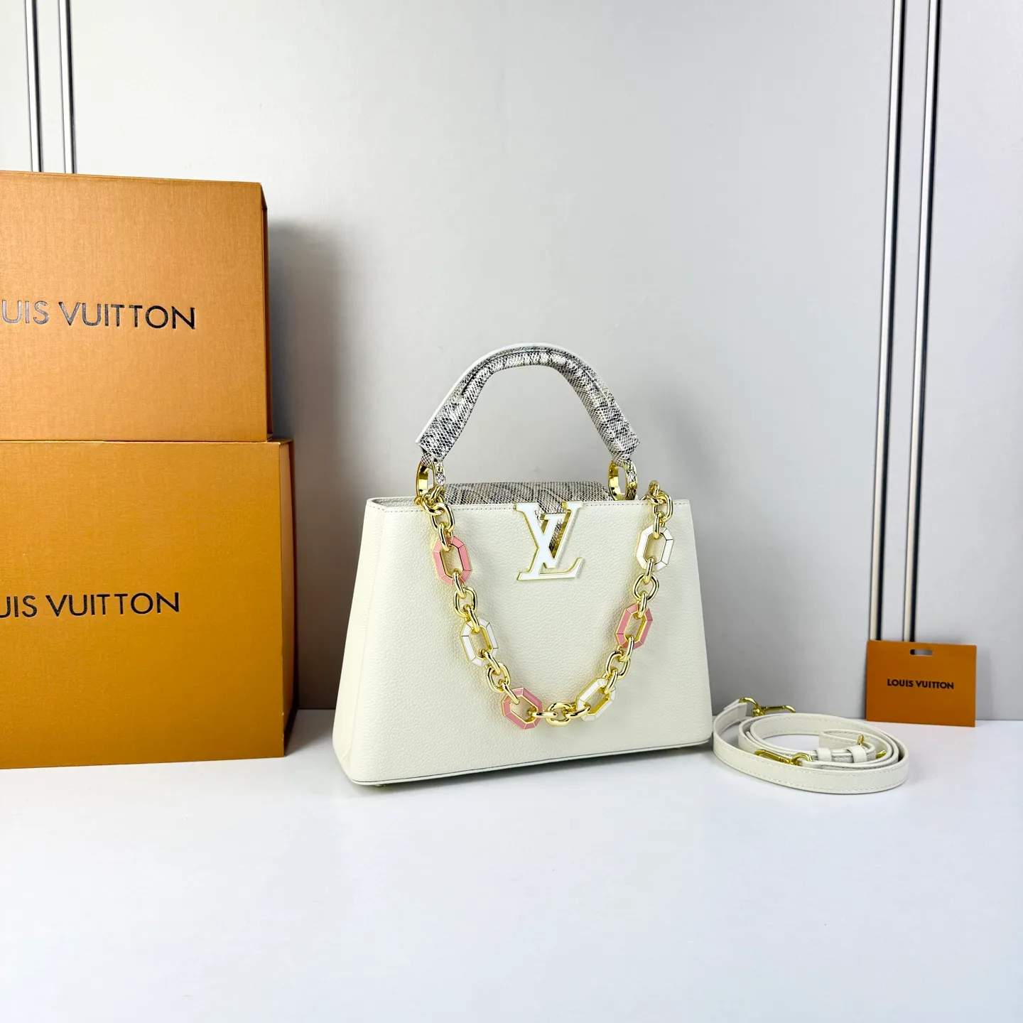 All Categories Official Website "Brand Women's Bags" Women's Bags 💙 LV LV 2026 New Crossbody Shoulder Bag