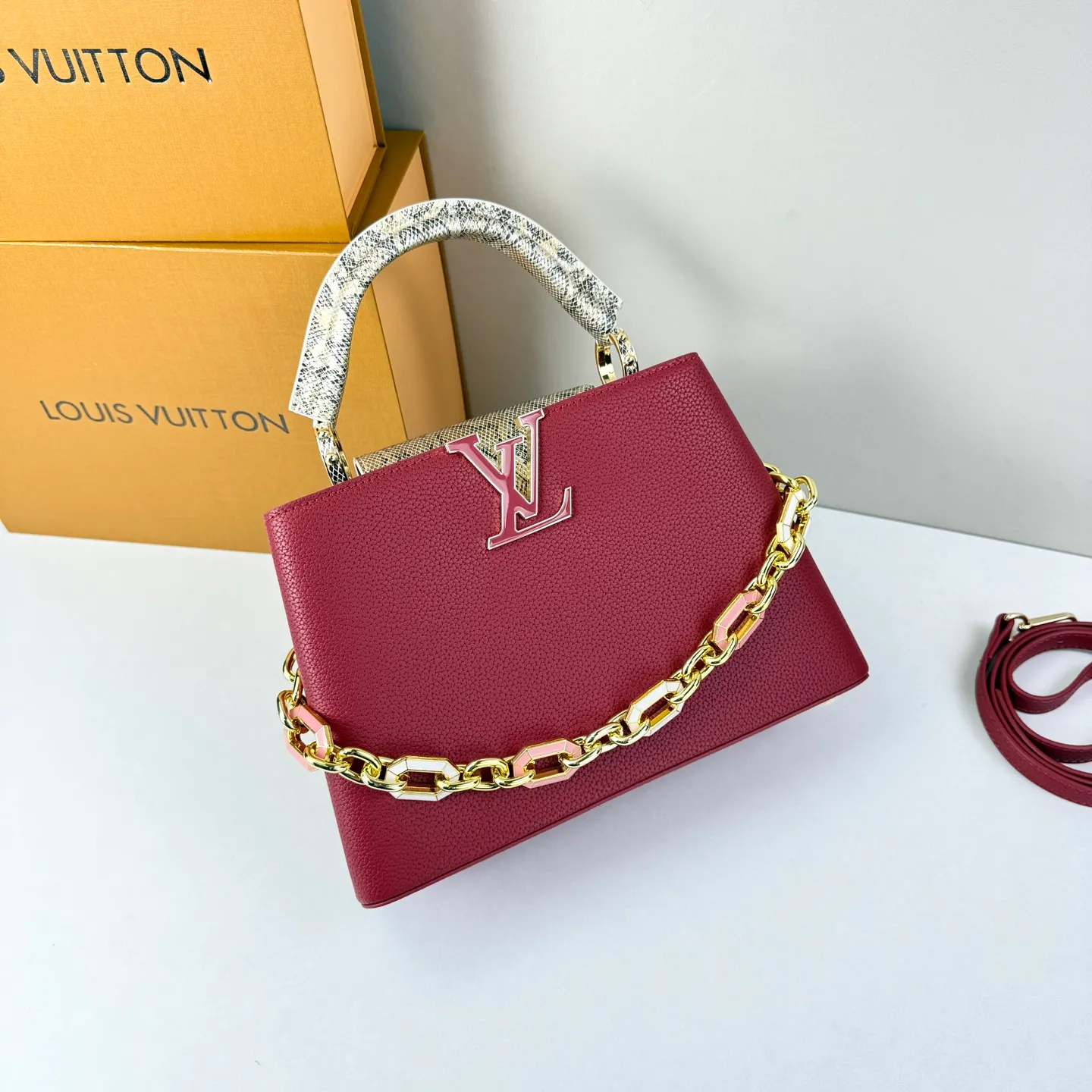 All Categories Official Website "Brand Women's Bags" Women's Bags 💙 LV LV 2026 New Crossbody Shoulder Bag