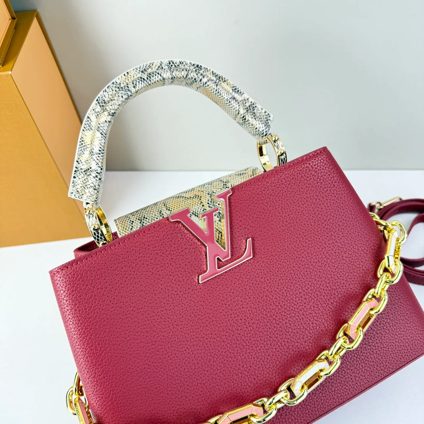 All Categories Official Website "Brand Women's Bags" Women's Bags 💙 LV LV 2026 New Crossbody Shoulder Bag