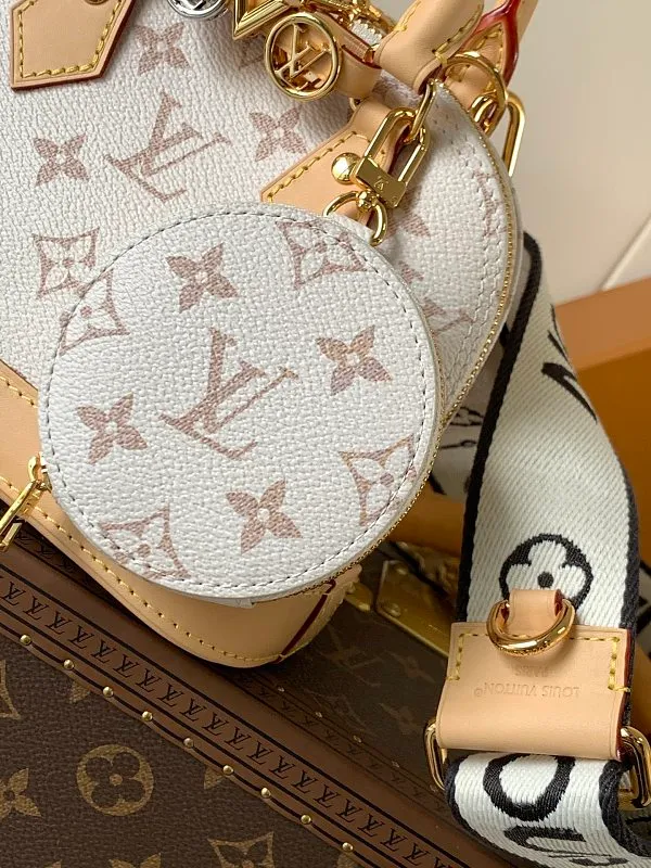 All Categories Official Website "Brand Women's Bags" Women's Bags 💙 LV 2026 New LV Crossbody Bag