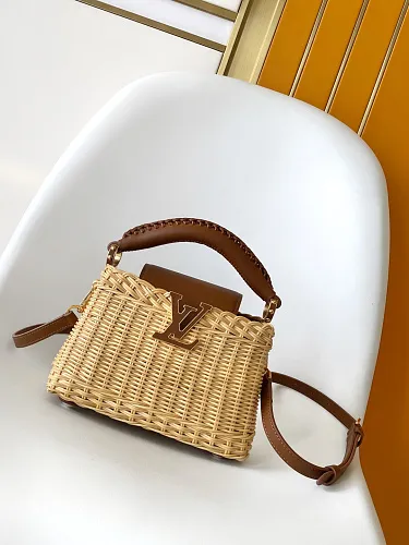 All Categories Official Website "Brand Women's Bags" Women's Bags 💙 LV 2026 Official Website New LV Crossbody Bag