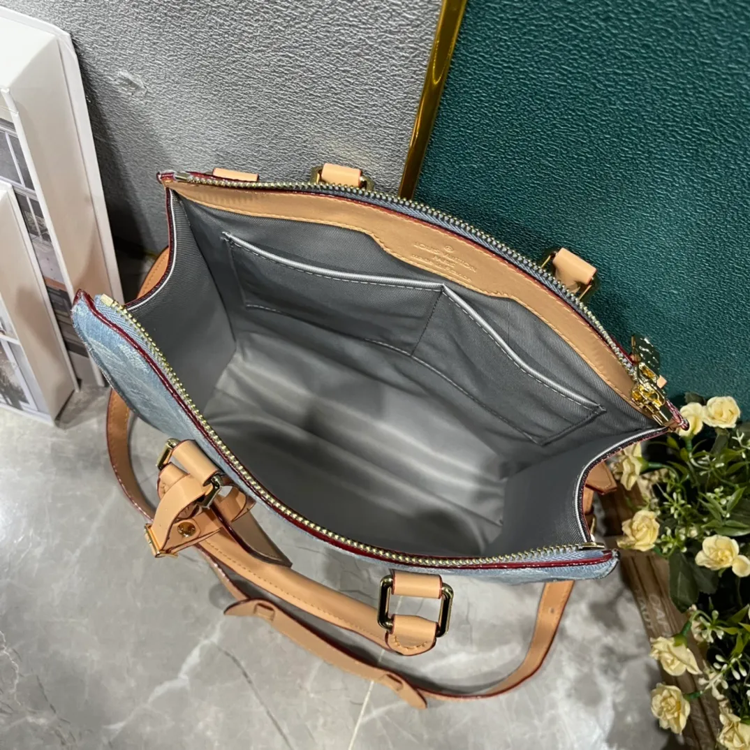 All Categories Official Website "Brand Women's Bags" Women's Bags 💙 LV 2024 Official Website New LV Crossbody Bags