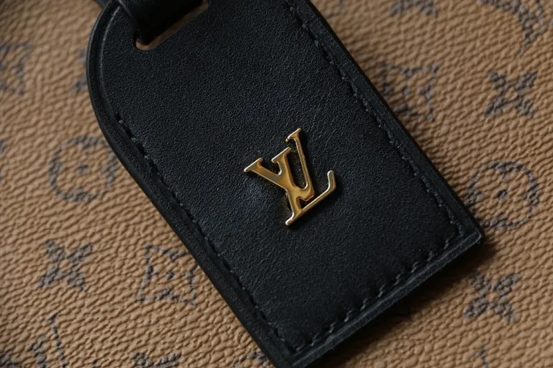 All categories Official website "Brand Women's Bags" Women's Bags 💙 LV replica LV, fine imitation LV bags, LV shoulder bags, 2023 official latest version LV crossbody bag, bag factory, original material, size: 7.5-16.5-7.5CM