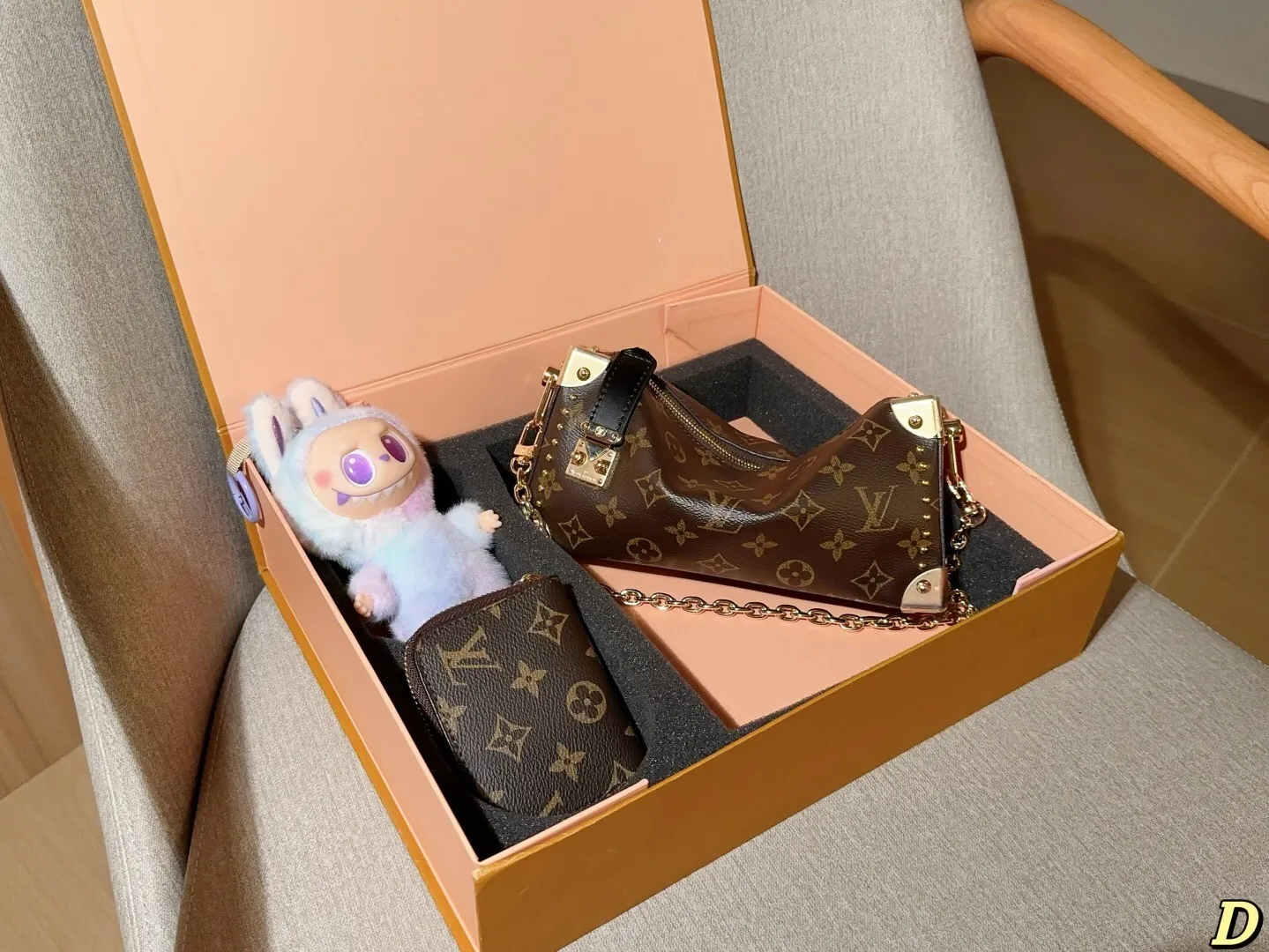 All Categories Official Website "Brand Women's Bags" Women's Bags 💙 LV 2025 New LV Crossbody Bag