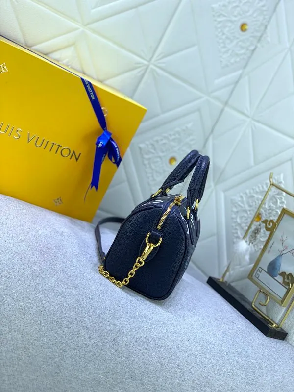 All Categories Official Website "Brand Women's Bags" Women's Bags 💙 LV 2023 New LV Pillow Bag