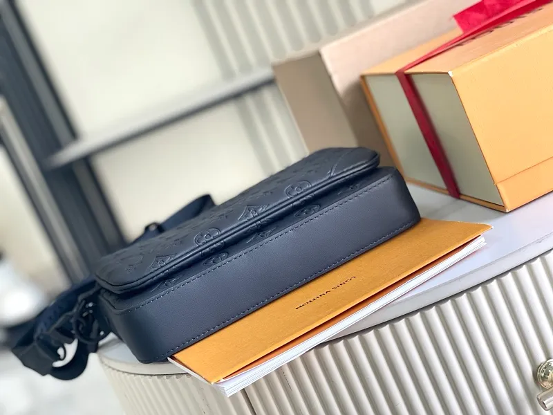 All Categories 💚 Authentic Grade Bags 💚 LV 2026 New LV Top Replica Crossbody Shoulder Bag