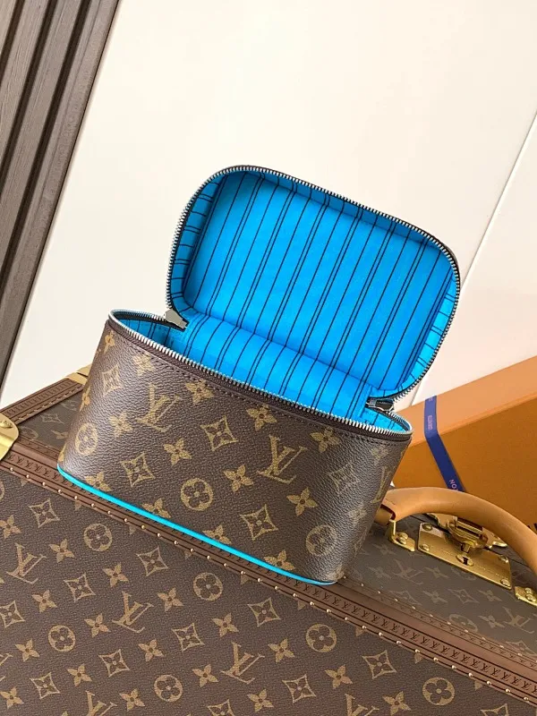 All Categories Official Website "Brand Women's Bags" Women's Bags 💙 LV 2025 New LV Crossbody Bag