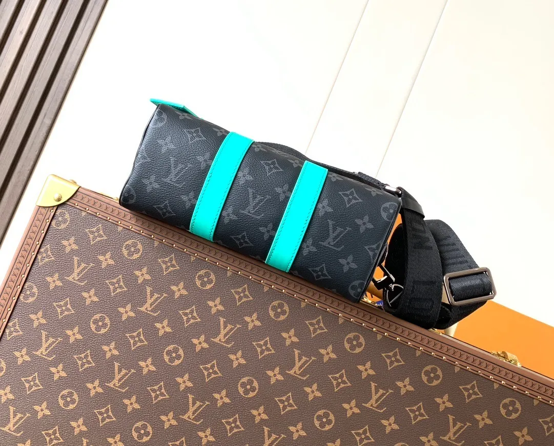 All Categories Official Website "Brand Women's Bags" Women's Bags 💙 LV 2025 New LV Crossbody Bag