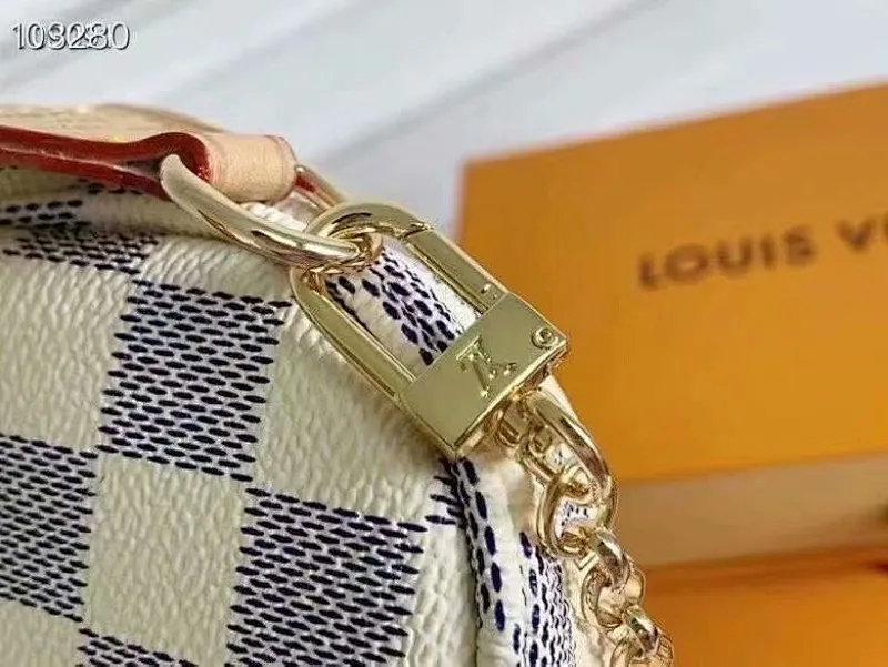 All Categories Official Website "Brand Women's Bags" Women's Bags 💙 LV 2025 New LV Crossbody Bag