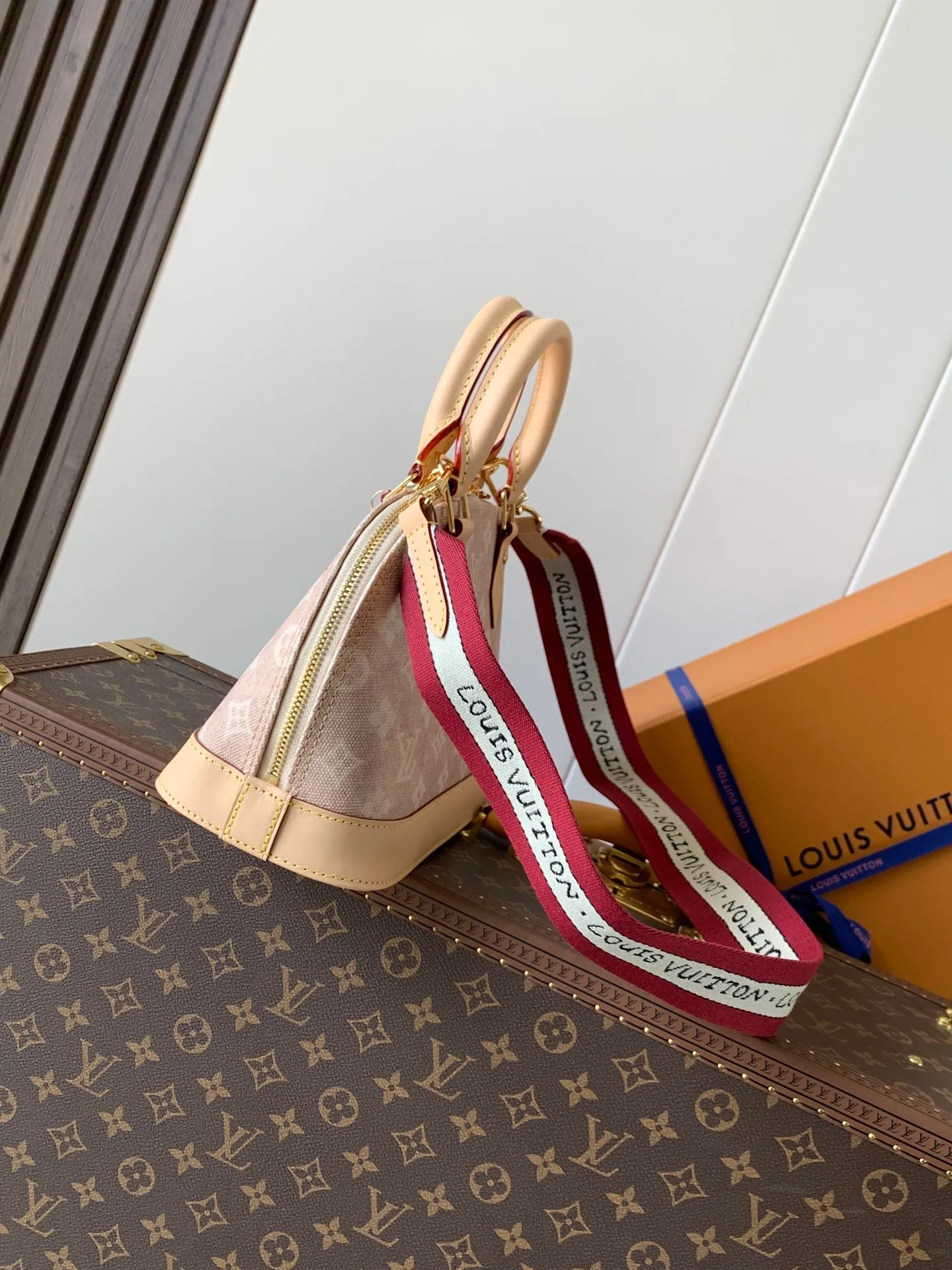 All Categories Official Website "Brand Women's Bags" Women's Bags 💙 LV 2025 New LV Crossbody Bag