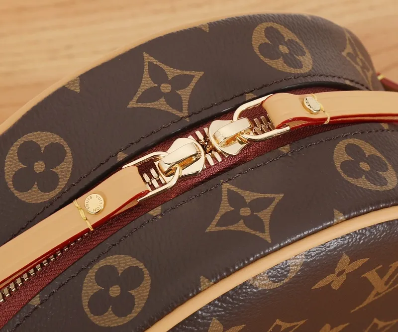 All Categories Official Website "Brand Women's Bags" Women's Bags 💙 LV LV 2026 New Crossbody Shoulder Bag