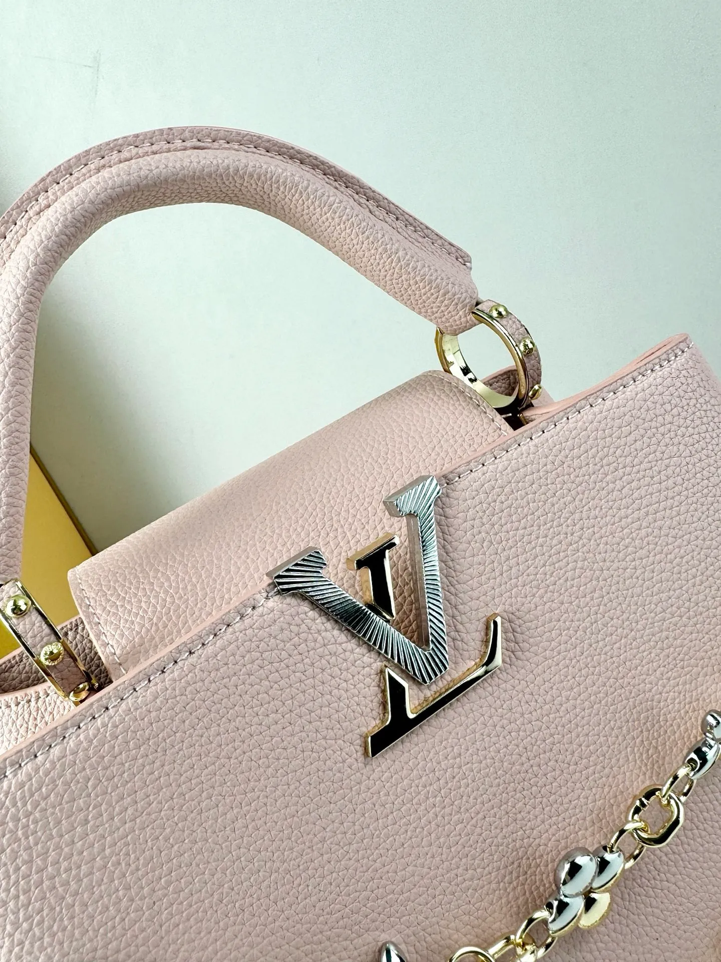 All Categories Official Website "Brand Women's Bags" Women's Bags 💙 LV LV 2026 New Crossbody Shoulder Bag