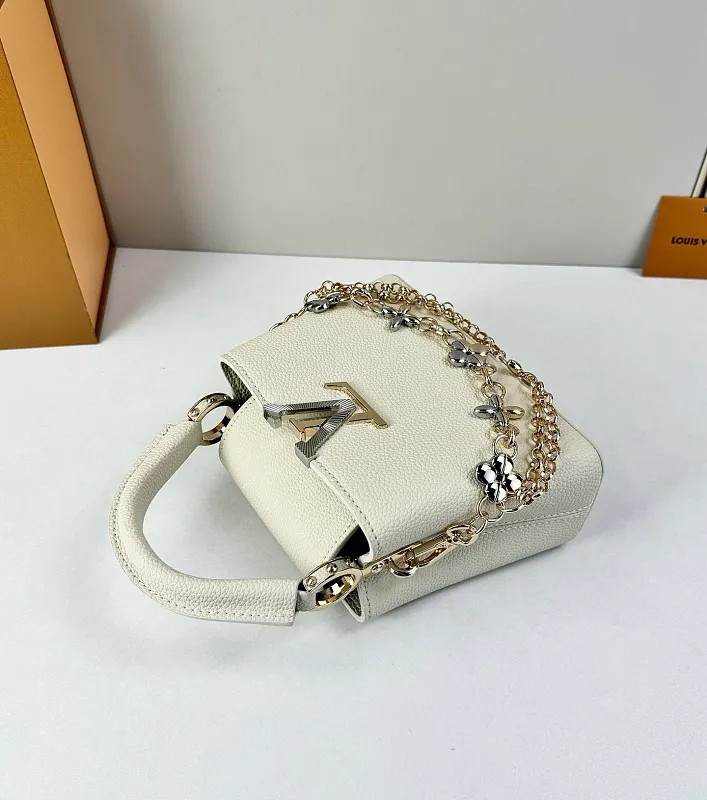 All Categories Official Website "Brand Women's Bags" Women's Bags 💙 LV LV 2026 New Crossbody Shoulder Bag