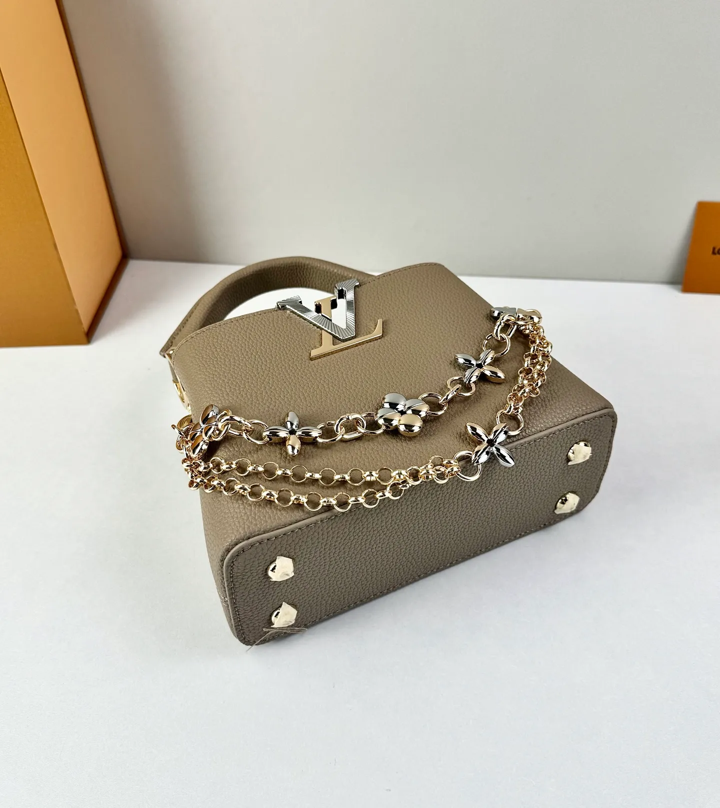 All Categories Official Website "Brand Women's Bags" Women's Bags 💙 LV LV 2026 New Crossbody Shoulder Bag
