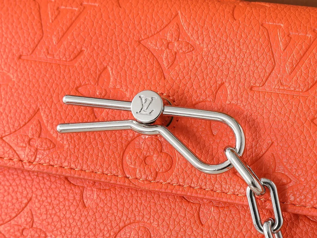 All Categories Official Website "Brand Women's Bags" Women's Bags 💙 LV 2025 New LV Crossbody Bag
