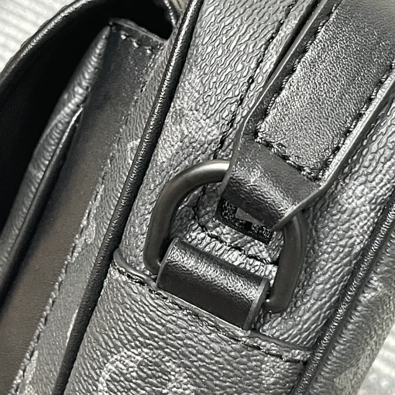 All categories Official website "Brand Women's Bags" Women's Bags 💙 LV Christopher mini handbag is made of iconic Monogram Macassar material and matte metal parts, with adjustable shoulder straps, and a dynamic atmosphere bursts out. It also features spacious compartments and front pockets, providing a modern way to carry your daily essentials. Dimensions: 15.0 x