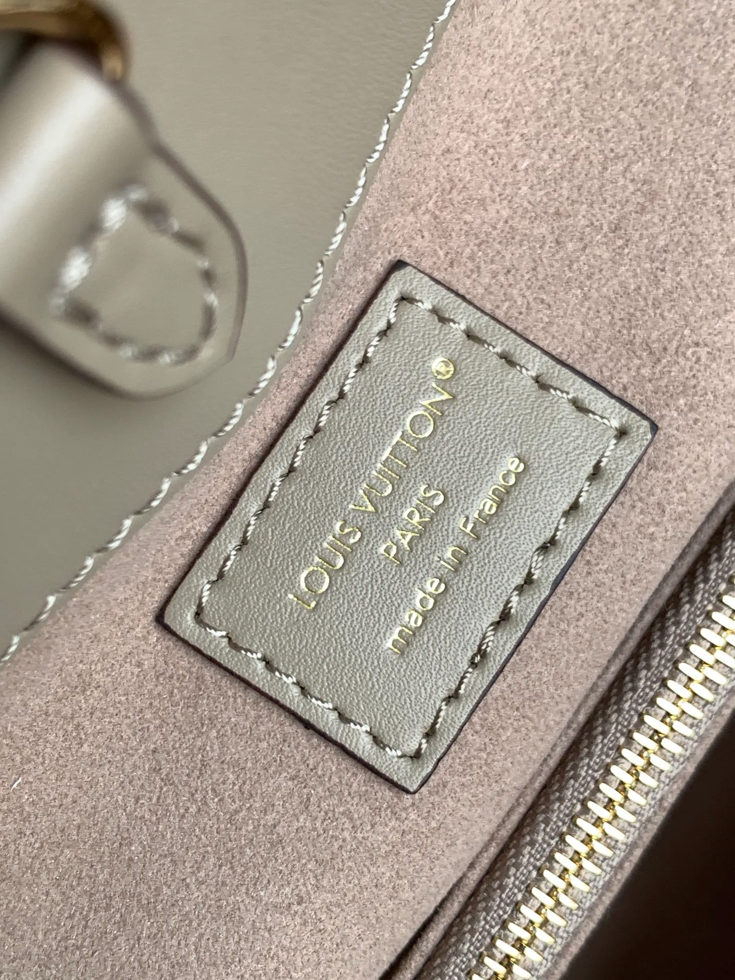All Categories Official Website "Brand Women's Bags" Women's Bags 💙 LV 2026 Official Website New LV Crossbody Bag