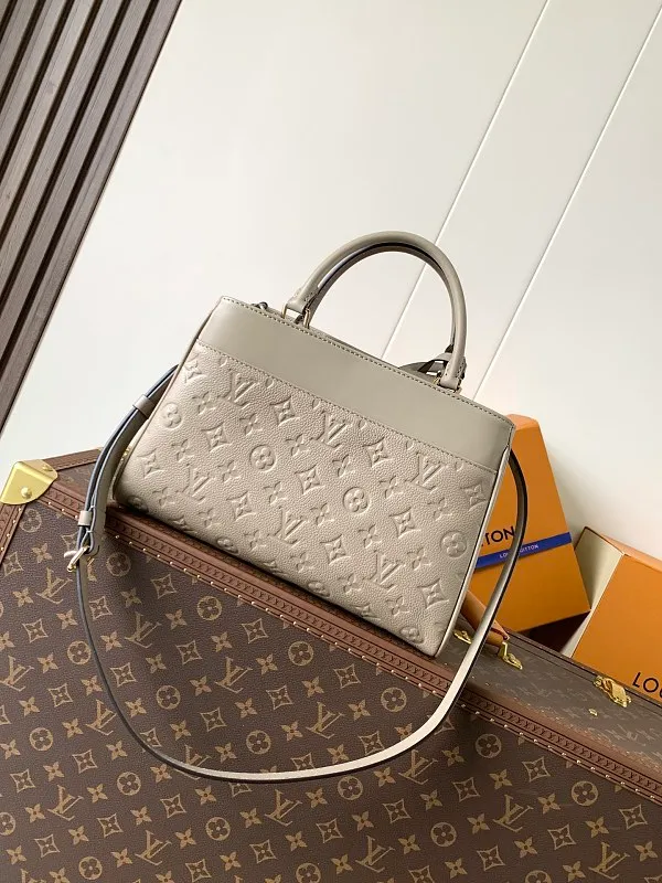 All Categories Official Website "Brand Women's Bags" Women's Bags 💙 LV 2026 Official Website New LV Crossbody Bag