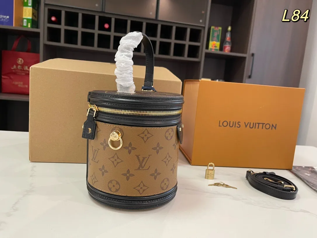 All Categories Official Website "Brand Women's Bags" Women's Bags 💙 LV 2024 New LV Bucket Bag