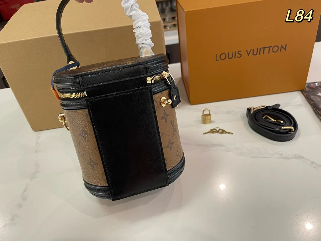 All Categories Official Website "Brand Women's Bags" Women's Bags 💙 LV 2024 New LV Bucket Bag