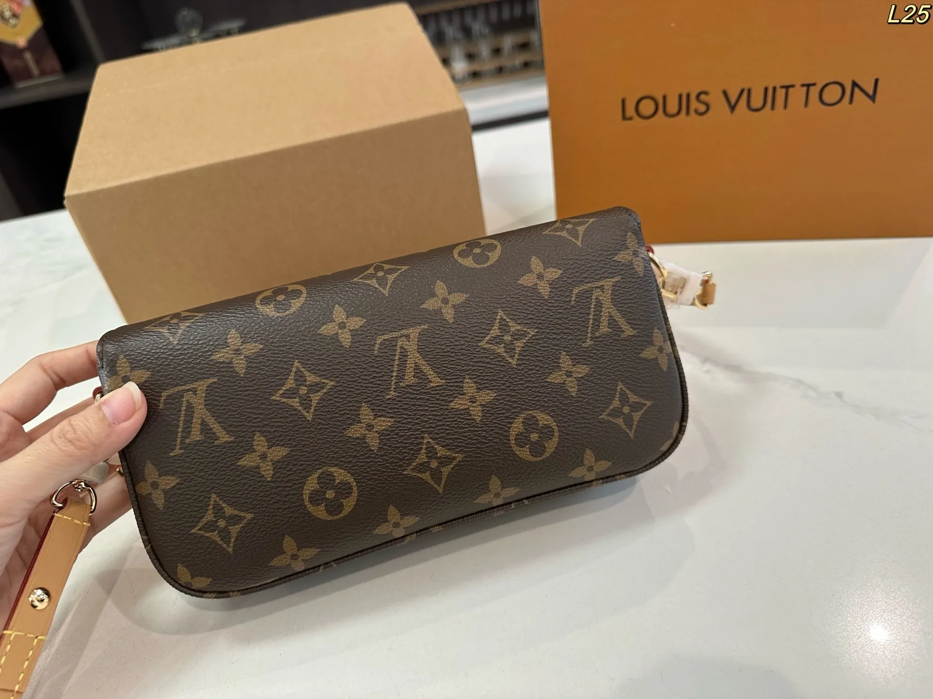 All Categories Official Website "Brand Women's Bags" Women's Bags 💙 LV 2025 New LV Crossbody Bag